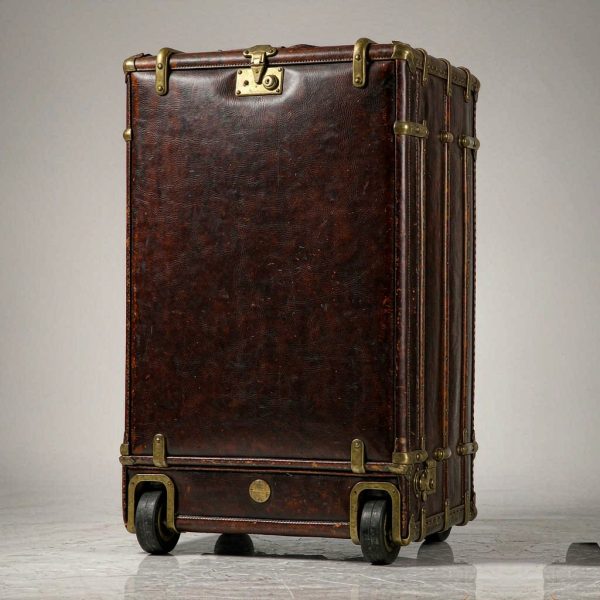 KQ FETURE — Regent Atelier Trunk KQ FETURE — Regent Atelier Trunk